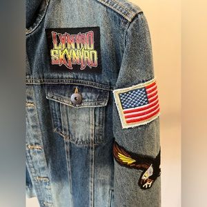 Trunk LTD Lynyrd Skynyrd Patch Distressed Jean Jacket